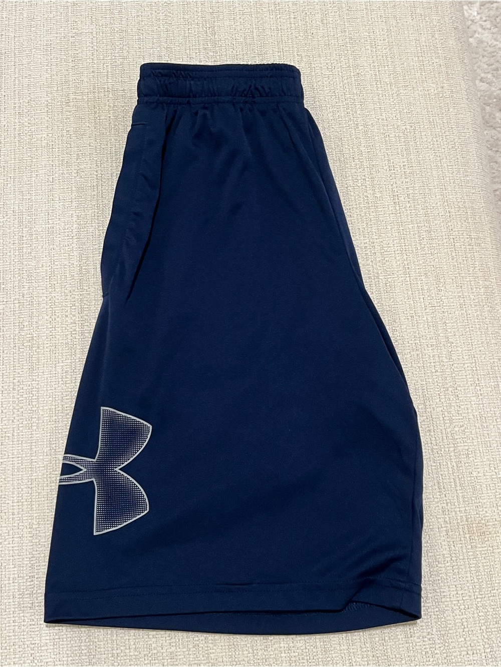 Under Armour Navy Blue Athletic Shorts with Logo Tag size Medium
